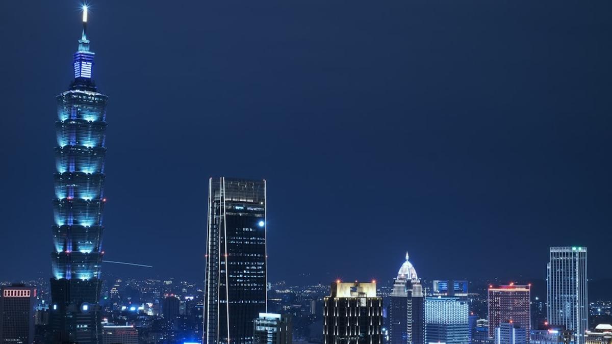تەيۋەننىڭ سىياسىي كرىزىسى بىخەتەرلىك جەھەتتىكى بىر قاباھەتلىك چۈشتۇر