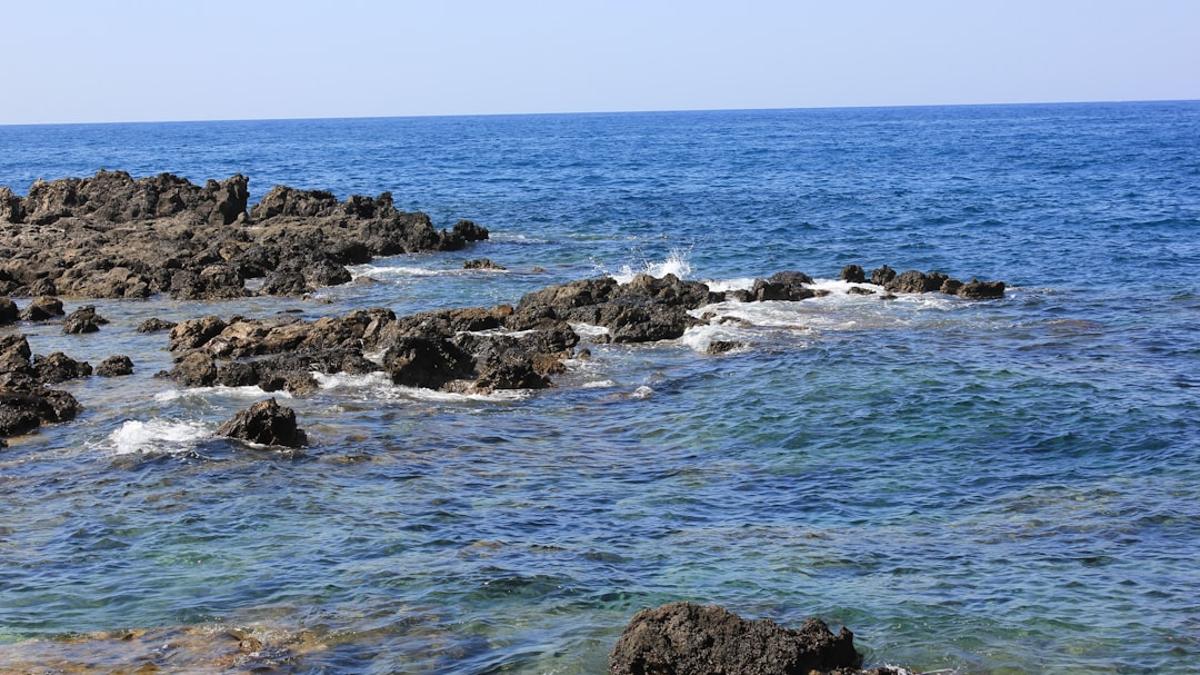 ئەنگلىيە ترامپنىڭ قارشى چىقىشى سەۋەبلىك چاگوس ئاراللىرىنىڭ ئىگىلىك ھوقۇقى پىلانىنى توختىتىپ قويدى.