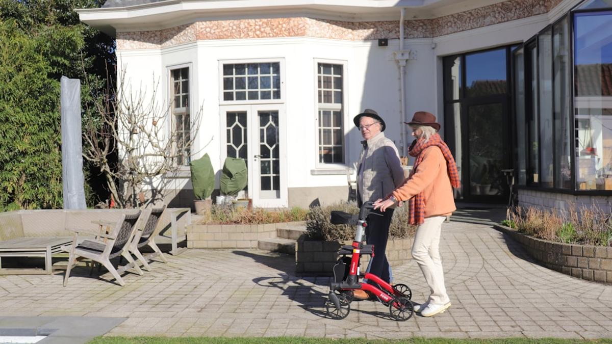 نىكاھ راك خەۋپىنىڭ تۆۋەنلىشى بىلەن مۇناسىۋەتلىك دەپ قارالدى، ئەمما مۇتەخەسسىسلەر بۇ نىكاھنىڭ راكنىڭ ئالدىنى ئېلىشقا باراۋەر ئەمەسلىكىنى بىلدۈردى.