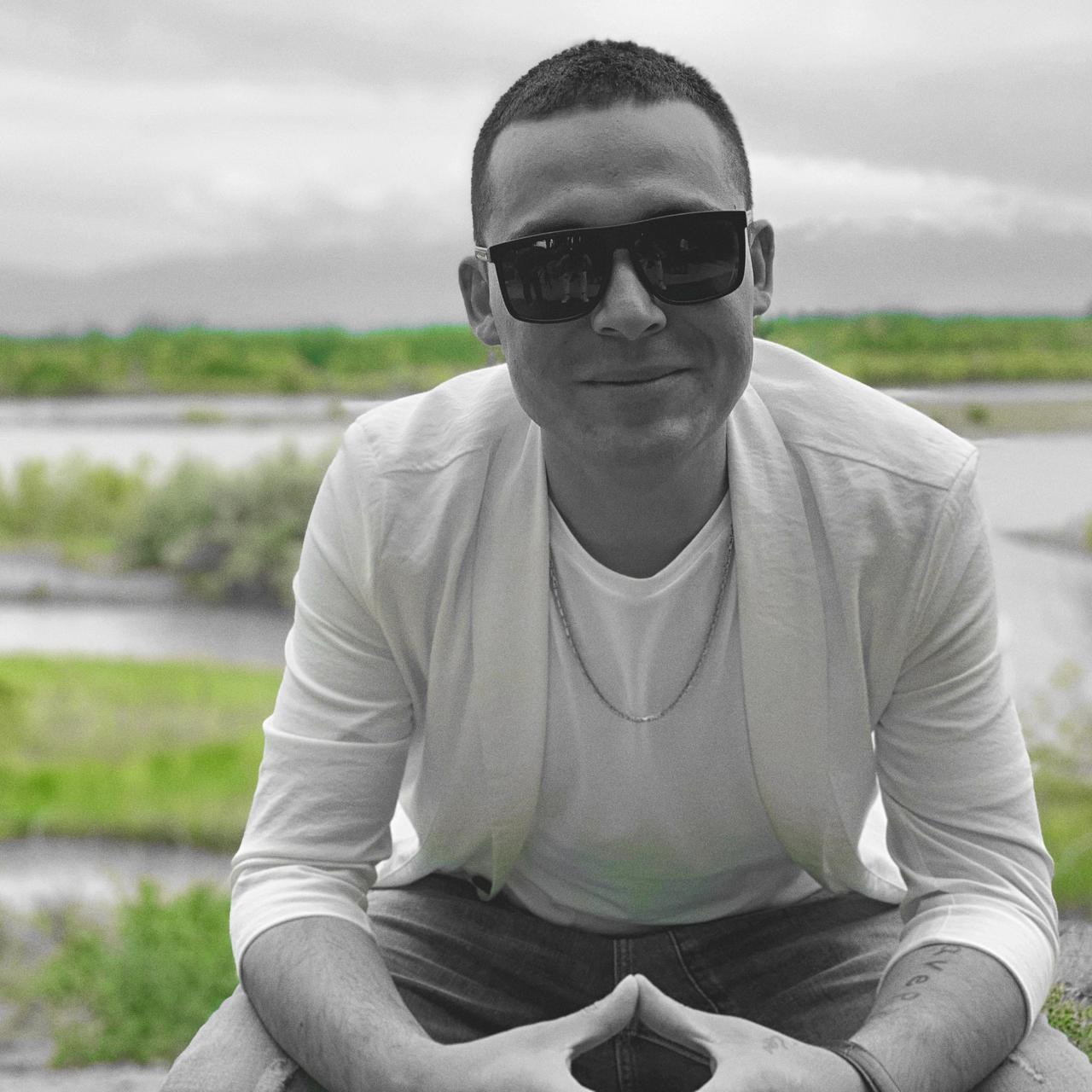 گۈزەل دۇنيا